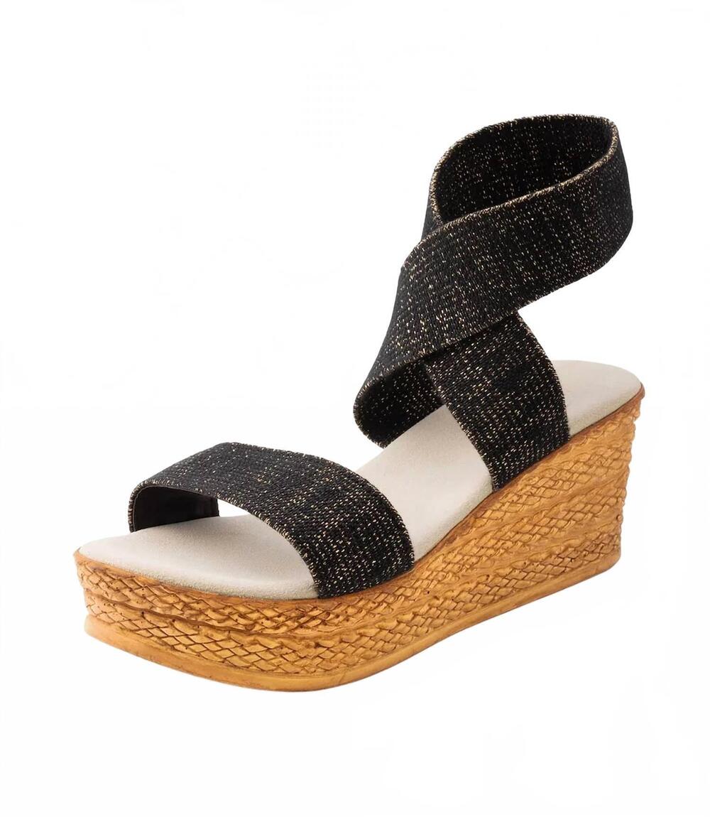 NEW CHARLESTON SHOE CO. women's bermuda strappy wedge sandals in black